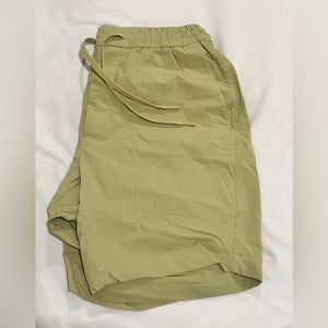 Men’s Lululemon Short
